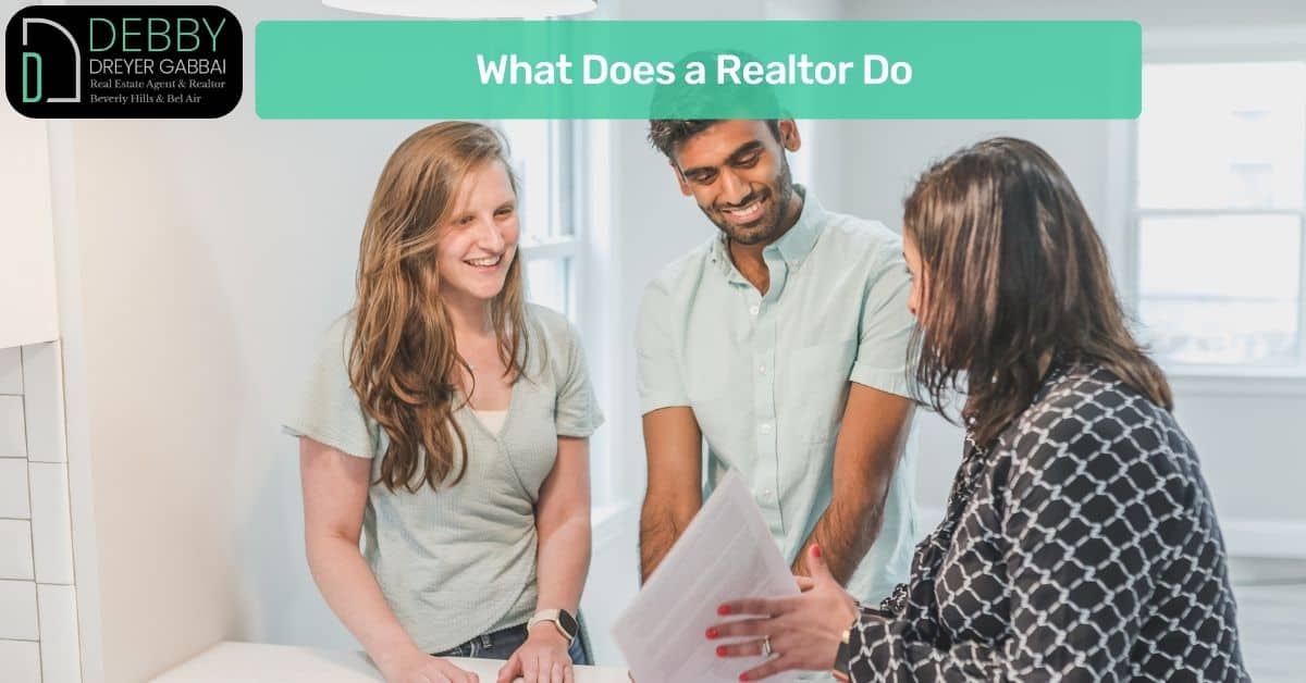 What Does a Realtor Do